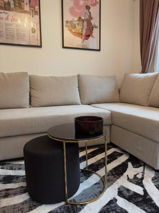 Suesse Wohnung In Zuercher Altstadt 3 Zurique Exterior foto