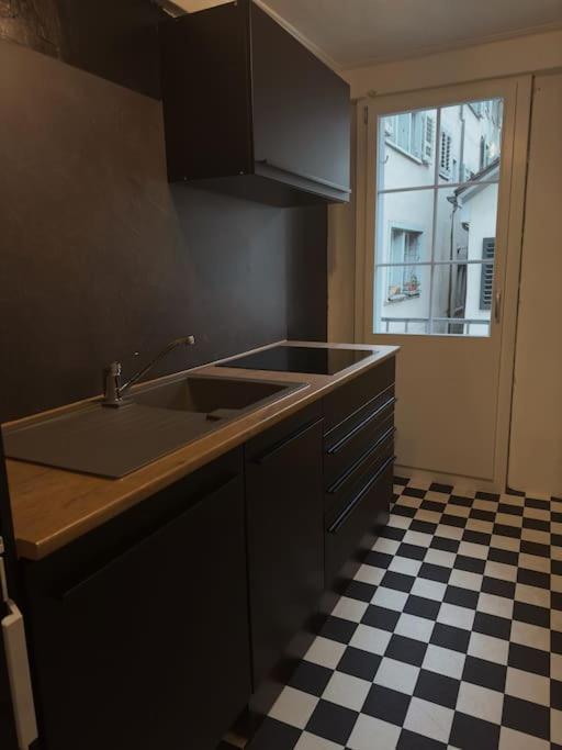 Suesse Wohnung In Zuercher Altstadt 3 Zurique Exterior foto